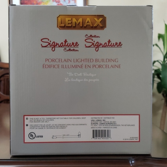 Lemax 'The Doll Boutique'  Village Display - Picture 3 of 7